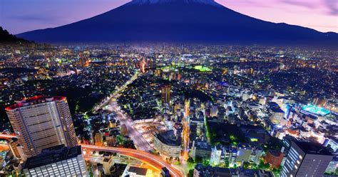 when are the cheapest flights to tokyo